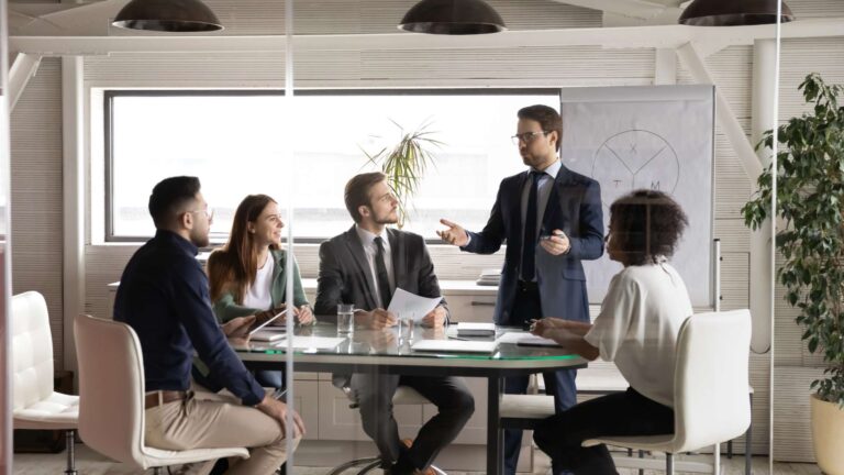 Best Practices for Successful Business Management in a Multicultural City