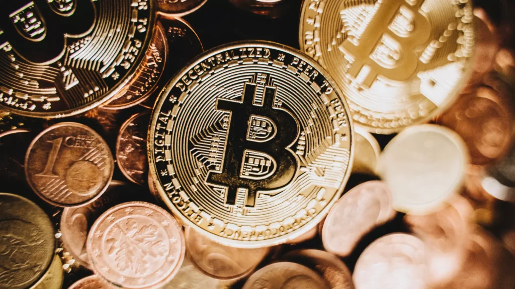 What prompts crypto-friendly Dubai to issue 25,000 business licenses, marking a substantial 60% increase compared to the preceding year?
